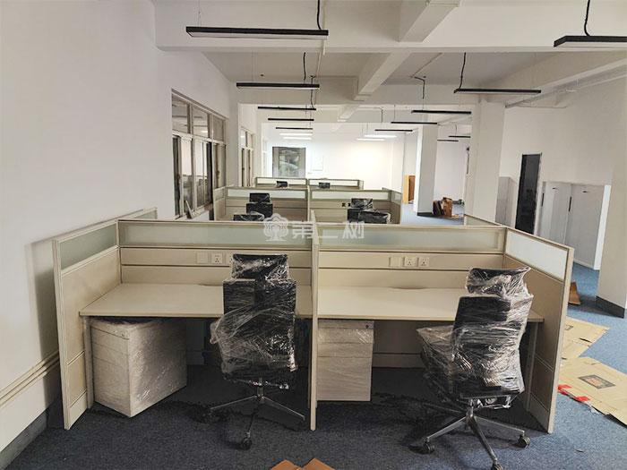 上海二手办公家具.jpg