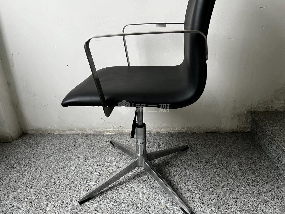 国产品牌二手皮质办公椅转椅电脑椅黑色椅子洽谈椅