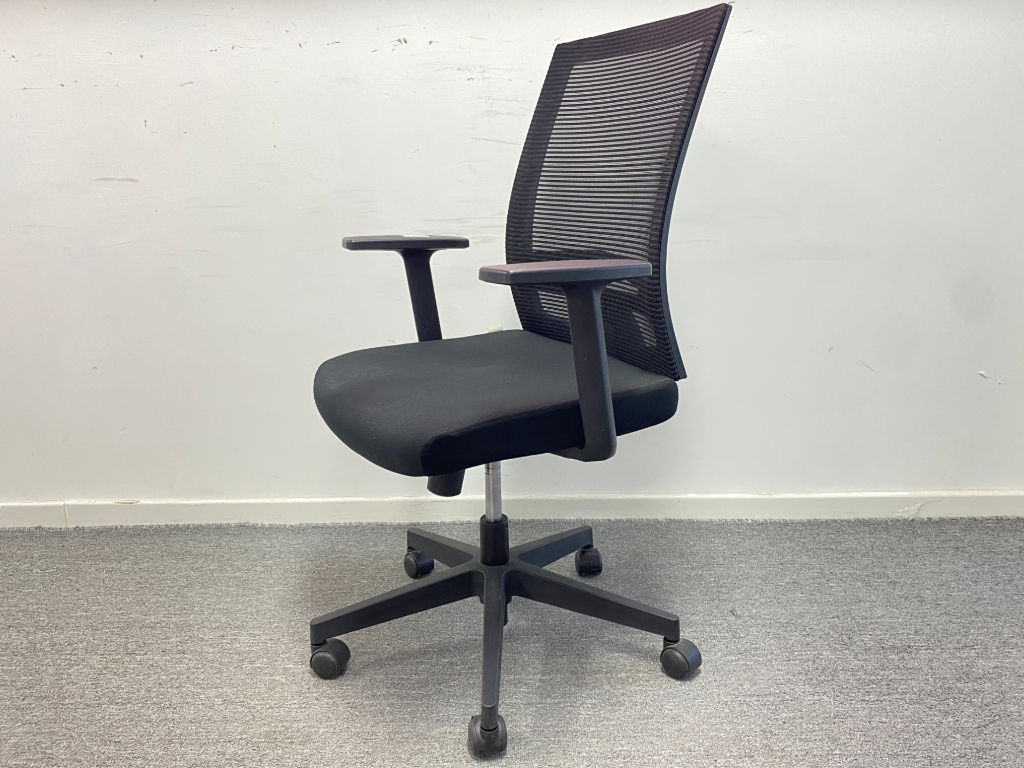 9成新震旦二手办公椅电脑椅职员椅员工座椅转椅网布椅子 黑色