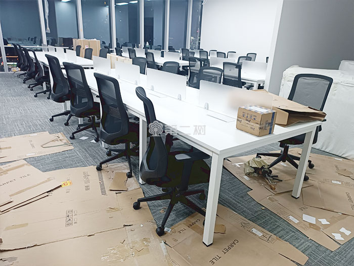 广州二手办公家具3.jpg