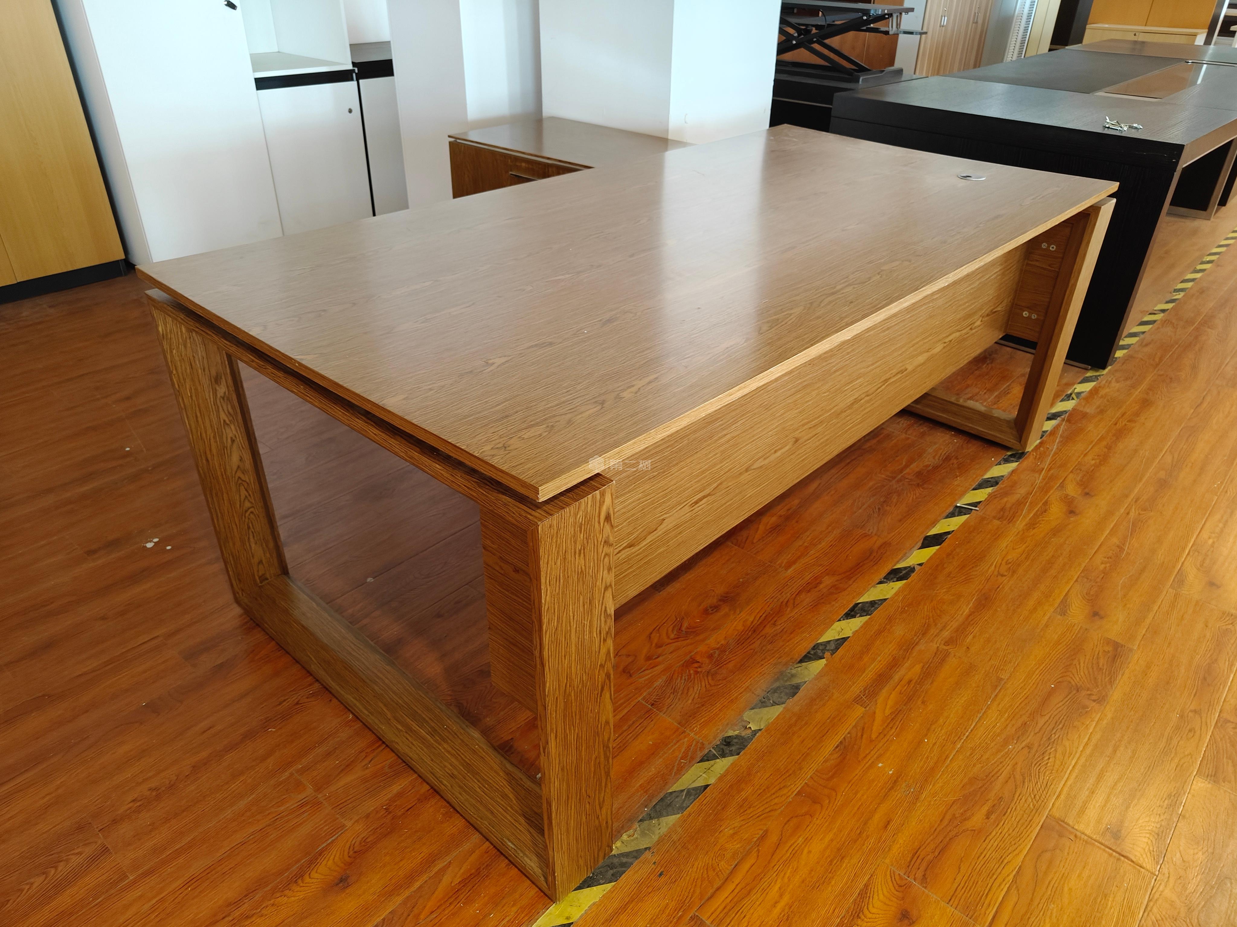 百利Vitctory二手经理桌老板桌行政主管办公桌L型桌子