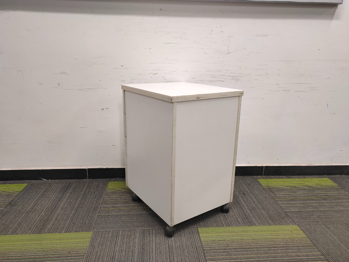 白色二手木质小推柜三抽柜桌下活动柜矮柜储物柜文件柜