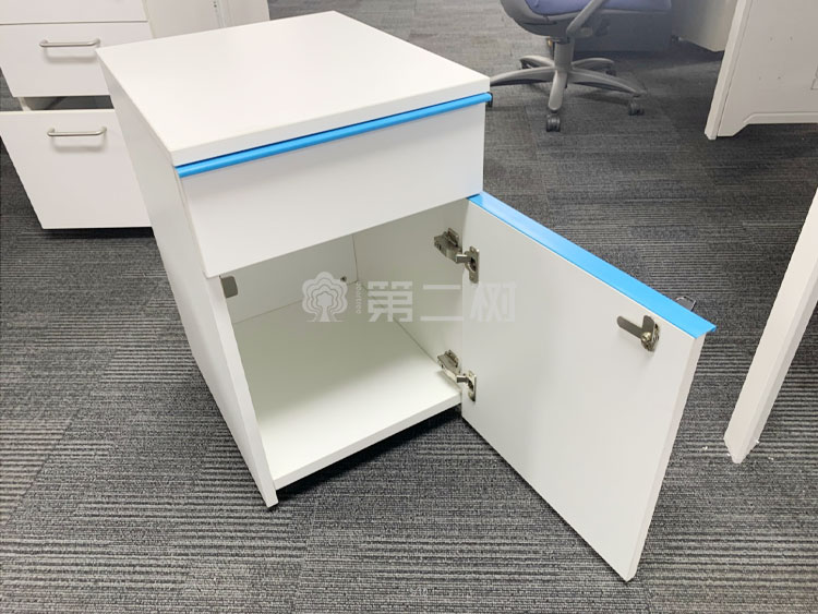 9成新白色两抽二手小推柜桌下活动柜木质储物柜子 可移动