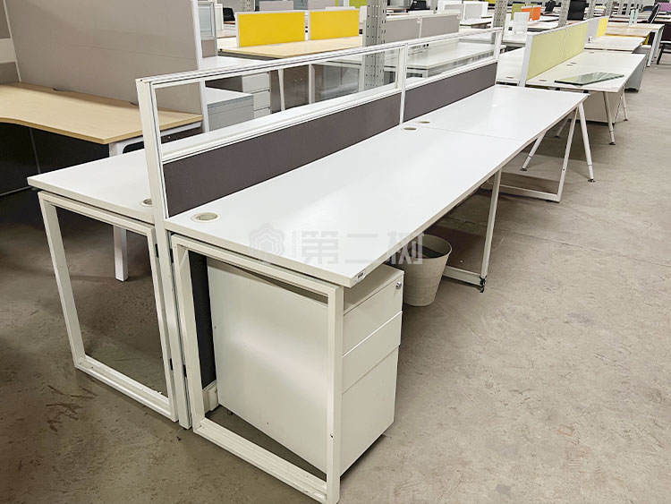 开放式二手办公桌电脑桌职员桌子 二手屏风工位直条桌