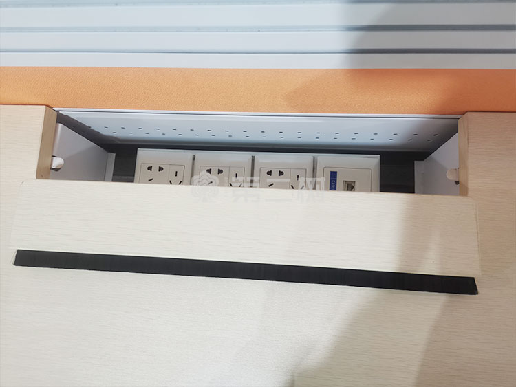 9成新百利二手L型办公桌电脑桌屏风工位卡座大尺寸员工桌子